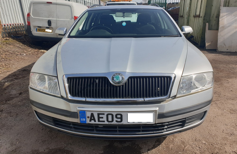 Skoda Octavia Ambiente TDI Bumper front